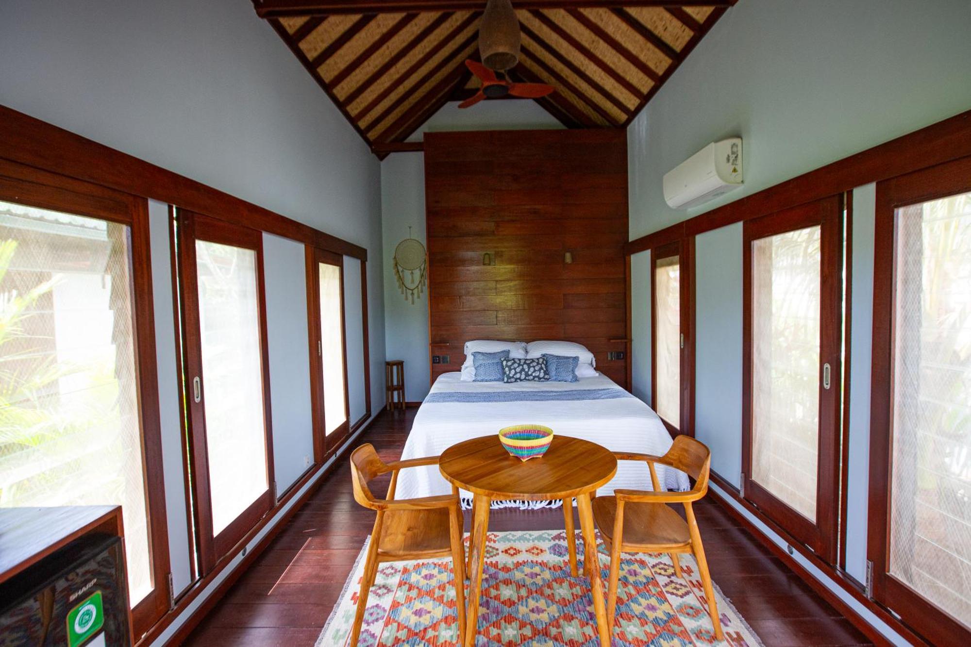 Kura Kura House Hotel Sekongkang ภายนอก รูปภาพ