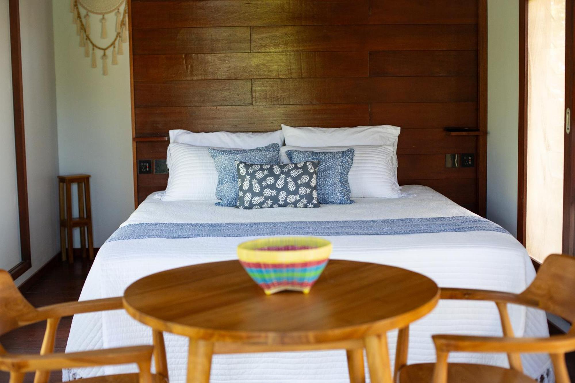 Kura Kura House Hotel Sekongkang ภายนอก รูปภาพ